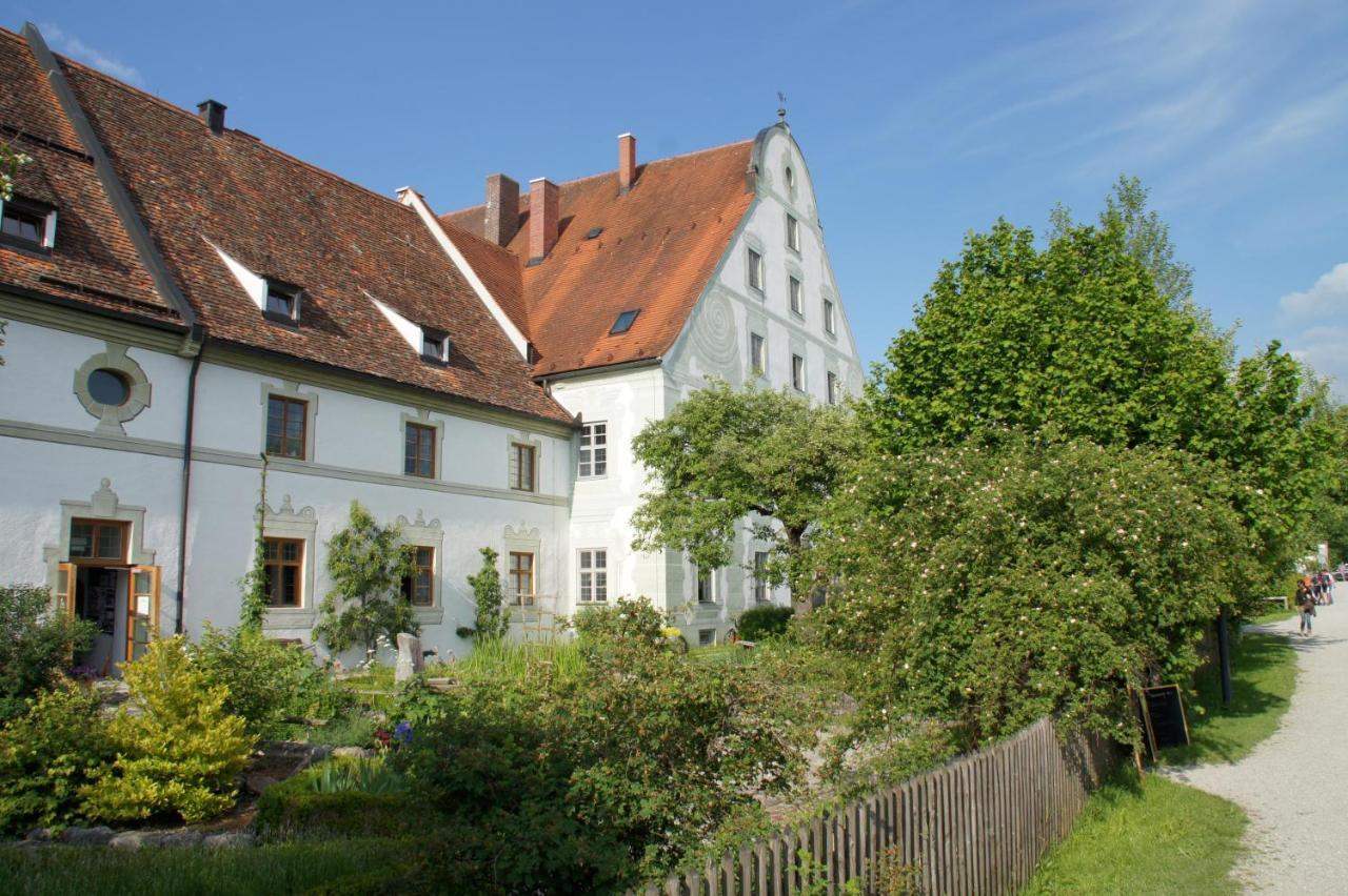 Zentrum Fuer Umwelt Und Kultur - Gaestehaus Und Jugendbildungseinrichtung Im Maierhof Benediktbeuern Buitenkant foto